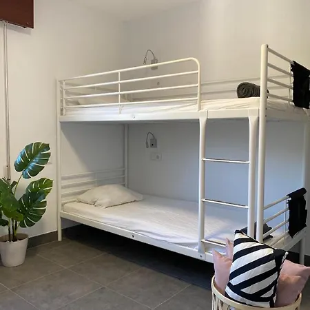 La Wave Surf Coruna * A Coruña