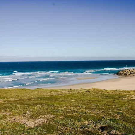 ホテル La Wave Surf Coruna *