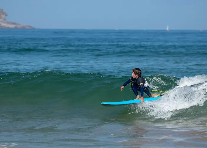 Hotel La Wave Surf Coruna